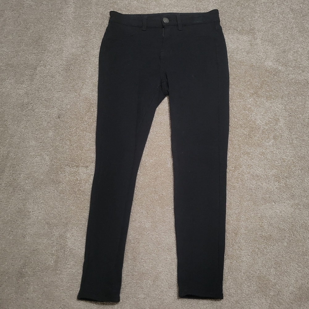American Eagle Black Hi-Rise Jegging
